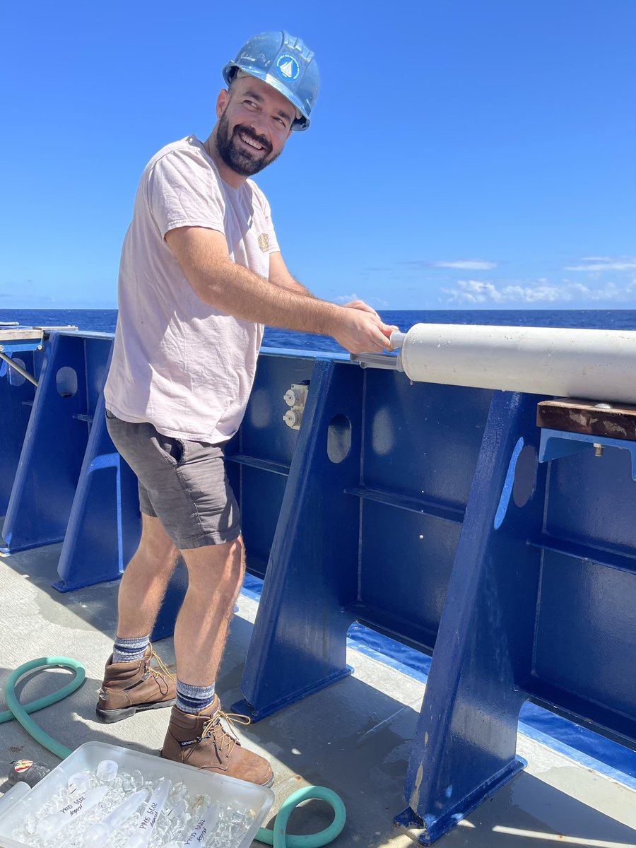 <a href="/EG_Cunningham/">Emily G Cunningham MBE</a> Drop a cool photo that someone took of you doing your job.

🌊🪨🔬