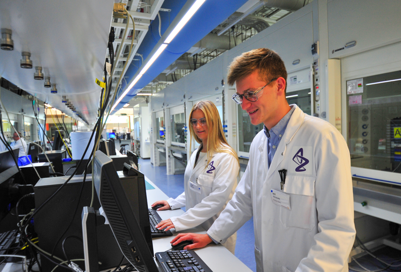 🌟 NEW Polymer Materials Apprentice vacancy at Cubis Systems

With the team's support, you will investigate how novel raw materials (e.g., density/viscosity modifiers) can be used to improve end-products in terms of mechanical performance.

Apply now ➡️ bit.ly/3qsTgAK