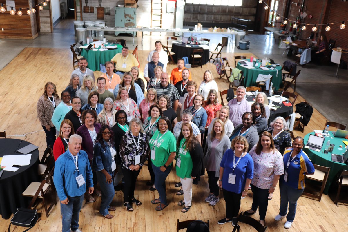 ILI has a new look! Sign up today to join the Innovative Leaders Institute. Schools will sign up in teams of 4-6 and spend a year networking, growing, and problem-solving. Find out more and apply on our website: tsin.org/innovative-lea… #TNSTEM #CSdrivesTN