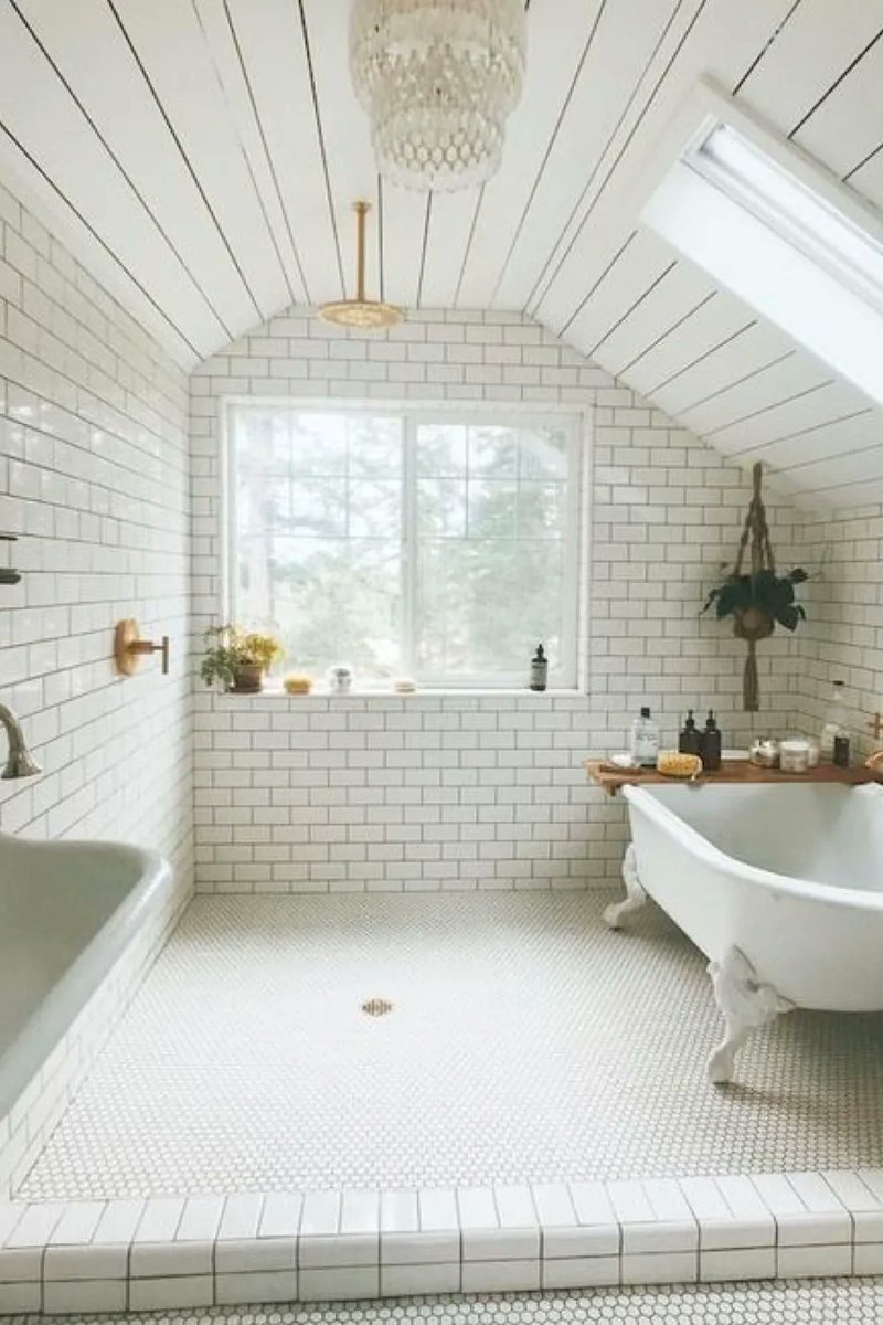 cocondedeco's tweet photo. Conseils déco | Quelle(s) pièce(s) créer sous les combles? https://t.co/0egGtFDFZM
#aménagement #combles #rénovation https://t.co/aw4Vcyl5Tc