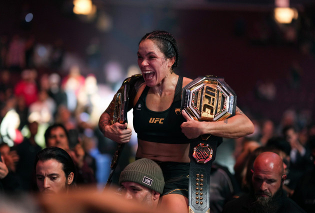 MMA great Amanda Nunes retires after win over Irene Aldana at UFC 289 https://t.co/DyOXPXWia6 https://t.co/VMa4vNShvk