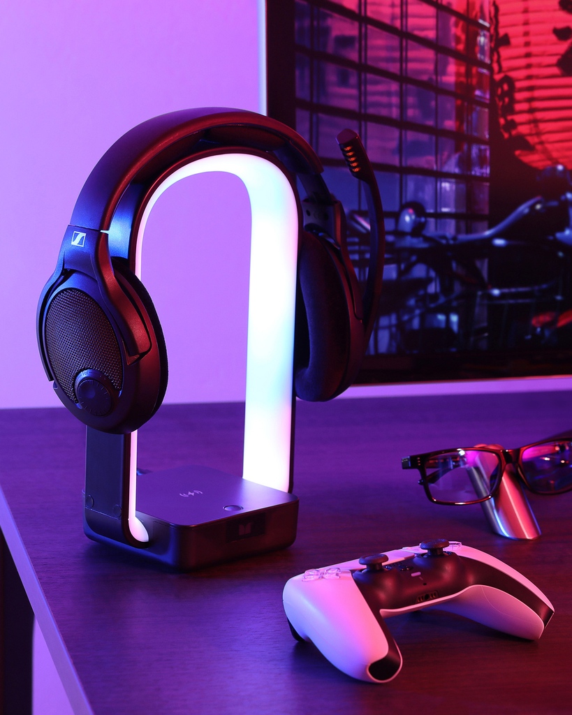 drop's tweet image. The wait is over. Our new community—Battlestations—is now live. It’s time to level-up your setup with thoughtful accessories for the desk and beyond. Take a look around—and enter to win $1,000 in Drop Rewards Points: dro.ps/battlestations…

#DropBattlestations #Drop #MechKeys