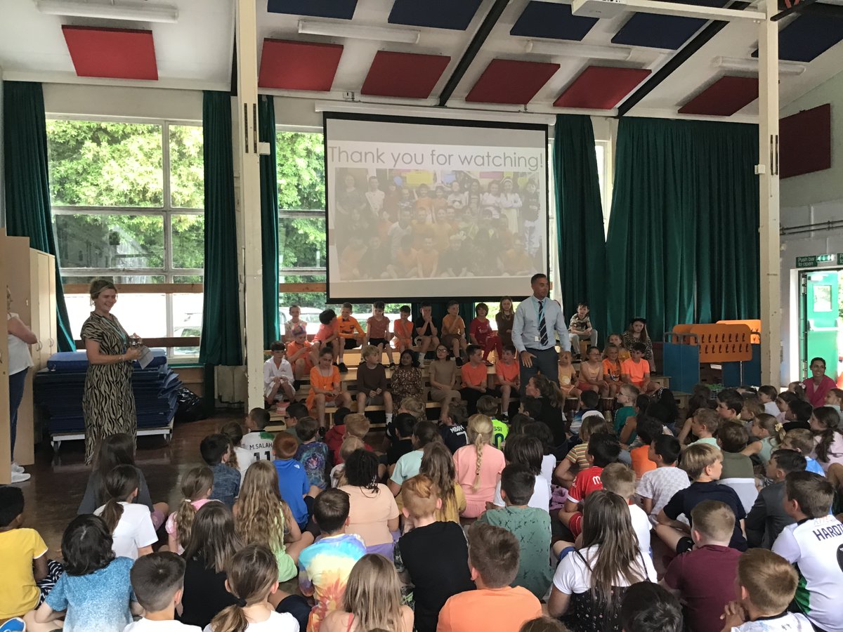 @WideyFox tweet media