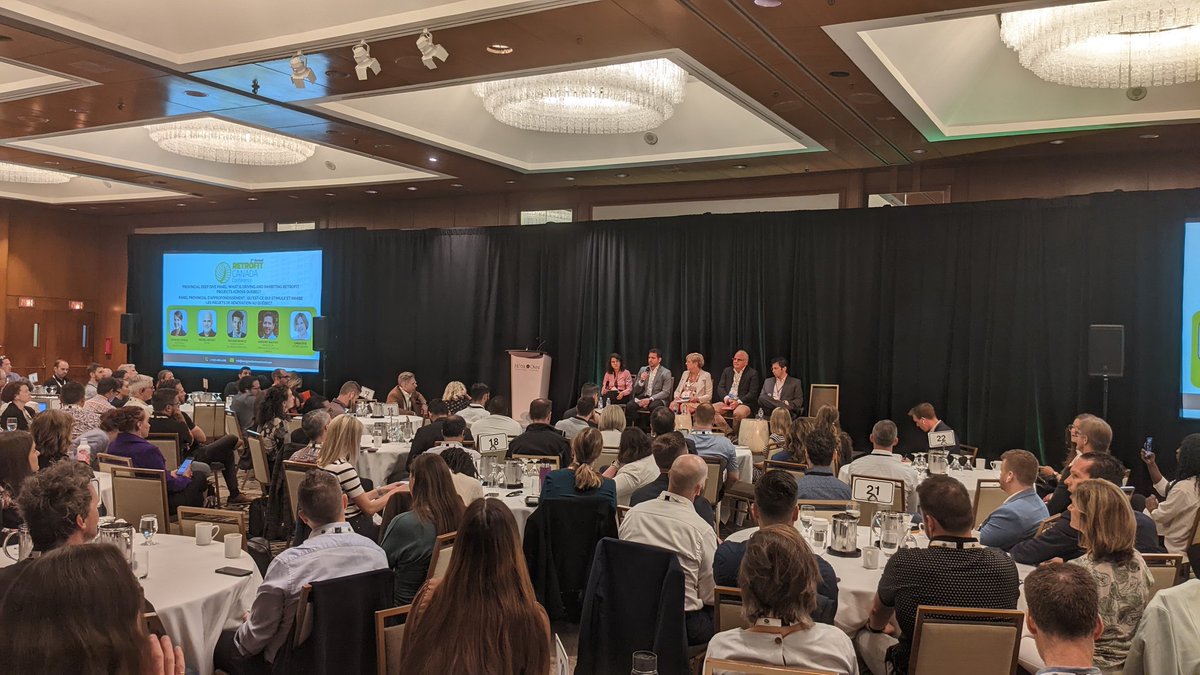 Mon collègue Ted Kantrowitz est présent au #retrofitCanada23 pour parler de décarbonnation des bâtiments. Notamment du programme MultiRes (100M$) du @climatmontreal annoncé ce printemps avec <a href="/EfficiencyCap/">Efficiency Capital</a> et <a href="/TrottierFdn/">Fondation familiale Trottier</a> ! 
fondsclimatmontreal.com/multires/