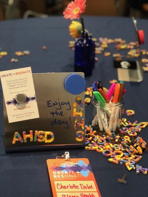 Charlotte Dolat tweet media