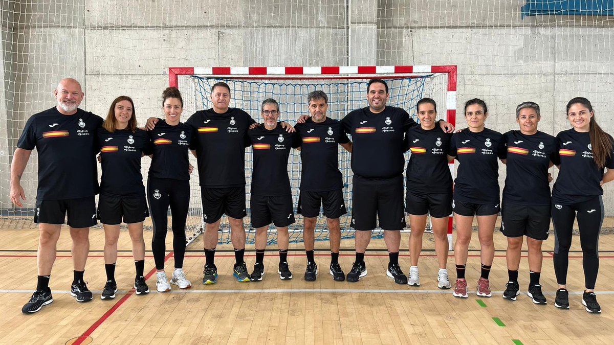 ✅ Actividad COMPLETADA 🔚

🇪🇸 ¡Las #Guerreras dan por concluida su concentración en Cantabria, donde han disfrutado de intensas sesiones de entrenamiento y preparación! 

👋 ¡Nos vemos MUY PRONTO, equipo! ❤️

#SheLovesHandball #Balonmano