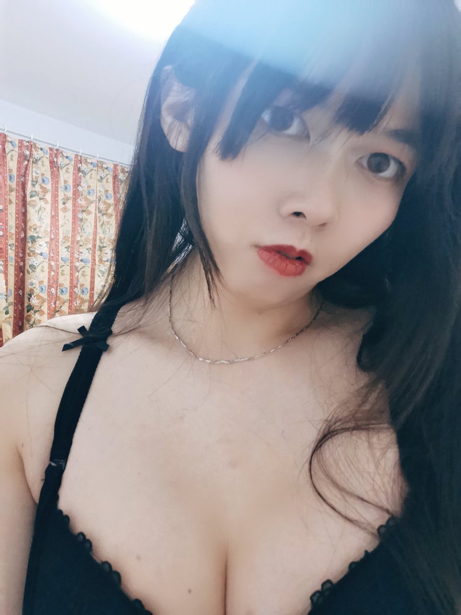 kujyo_mao's tweet photo. 别看我推上这个吊样，其实我平时可害羞了 #伪娘  #女装子 #女装大佬 #男の娘 #药娘 #mtf #可爱的男孩子 #女装 https://t.co/WjvkjLLYJn