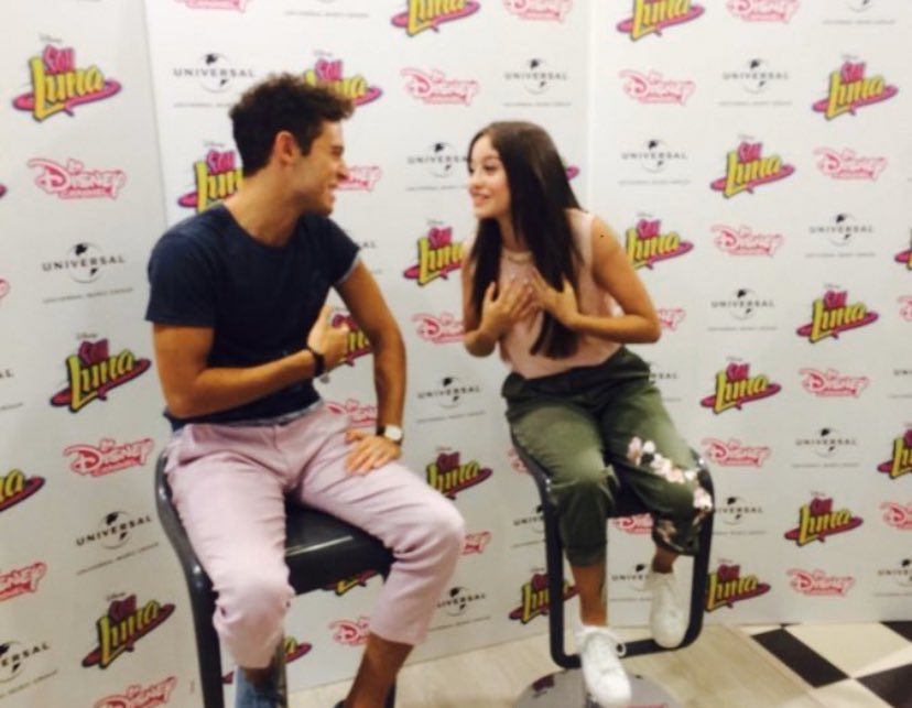 karolsthrowback's tweet photo. June 14, 2017: @karolsevilla and @_ruggero with fans at the M&amp;G in Milan https://t.co/QV0UqfdvDY