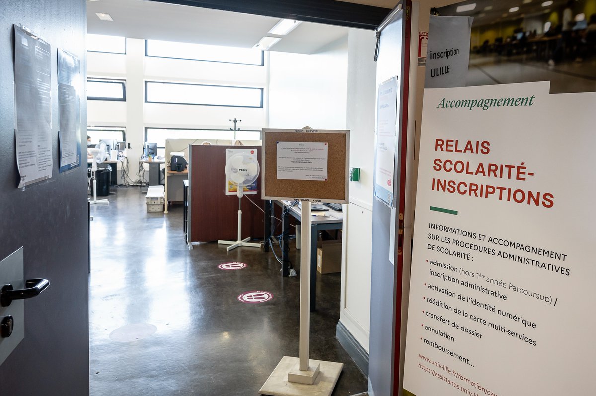 #Emploi 🤝 Vacations administratives, ULille recrute pour la rentrée 2023

Deux offres pour recruter des vacataires administratifs prêts à aider les relais scolarité des campus durant la campagne d'inscription 2023-2024 viennent d'être mises en ligne 👇
lilagora.fr/fr/article/vac…