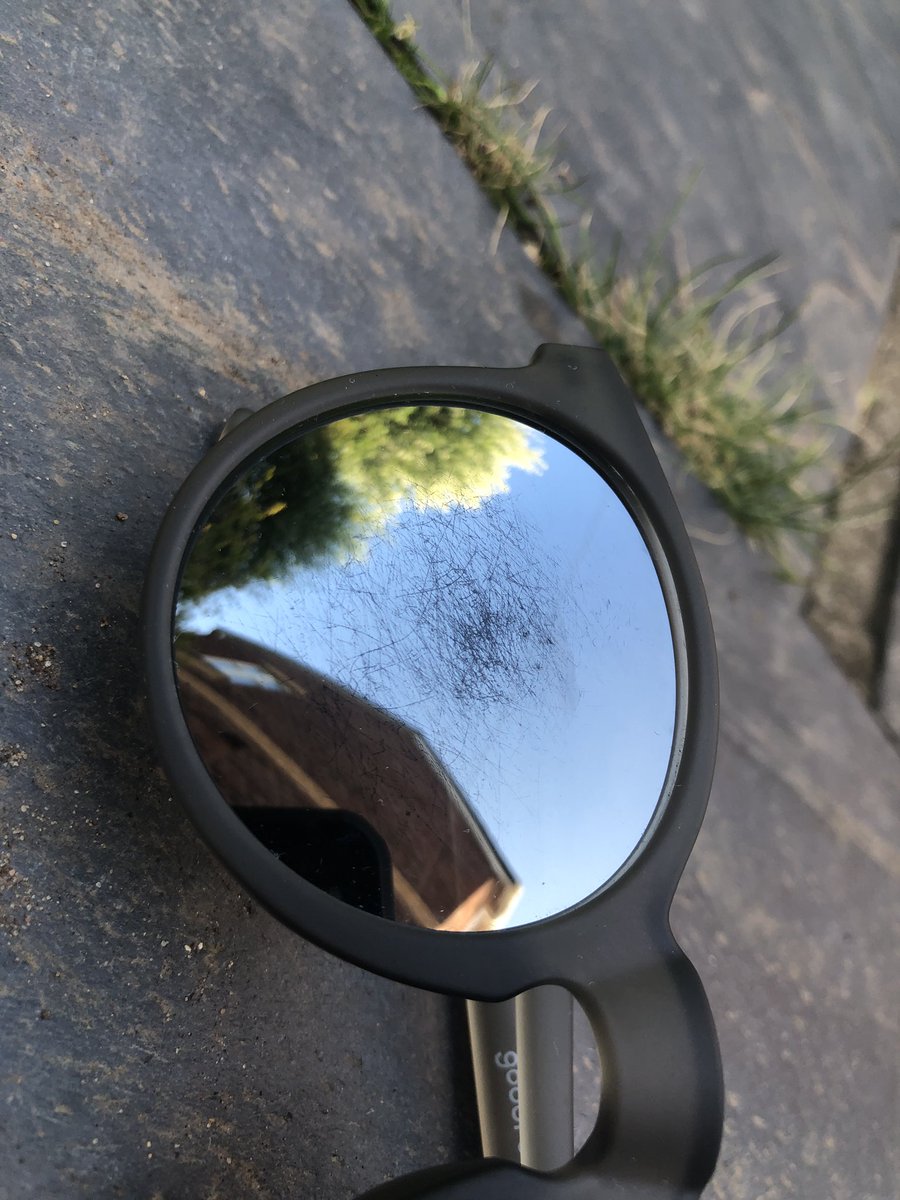 gm_andthem's tweet photo. I adore @goodr sunglasses- I’m on my 4th pair. So imagine how gutted I am that my newest pair became so scratched after putting them on their own safely in my hydration vest during a run on Sunday 😫 I really wish they didn’t scratch so easily!!! https://t.co/vaxvwEl1wU