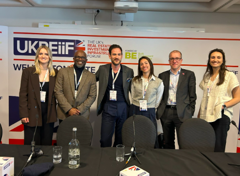 beyond_mmc's tweet photo. 💡Insightful takeaways on the #FutureOfConstruction from UKREiiF! 

Founder Jamie Parr, shares focus areas to drive change in the #UKConstructionSector. 

Let's embrace collective responsibility to build a #SustainableFuture for Construction. 

Read more: https://t.co/GZoFR6qHny https://t.co/1fMzPdKNbh
