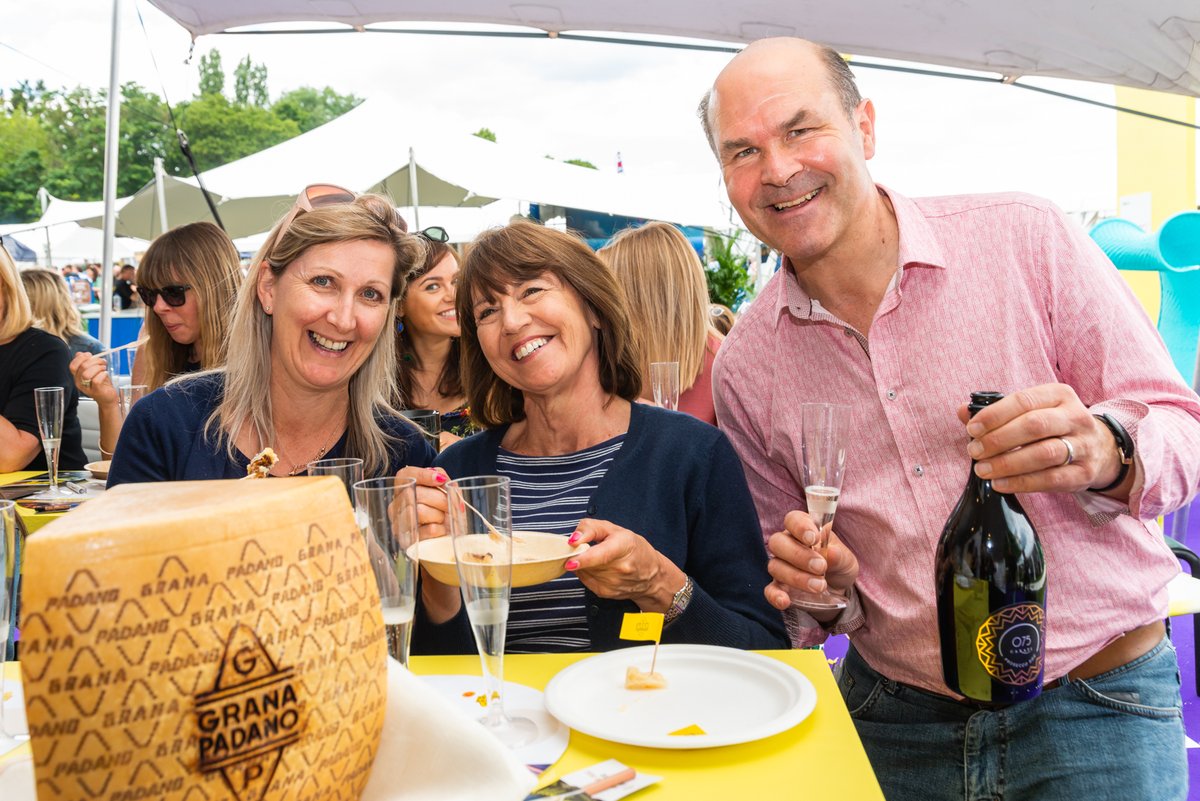 TheWineTipster's tweet image. #Notlong #lovethisshow @TasteofLondon starts at 5.30pm and looking forward to another fantastic Taste of London presenting for @ProseccoDOC and Grand Padano PDO @GranaPadano_UK . See you Wednesday evening - Sunday. Photos: @_FloraLuna_