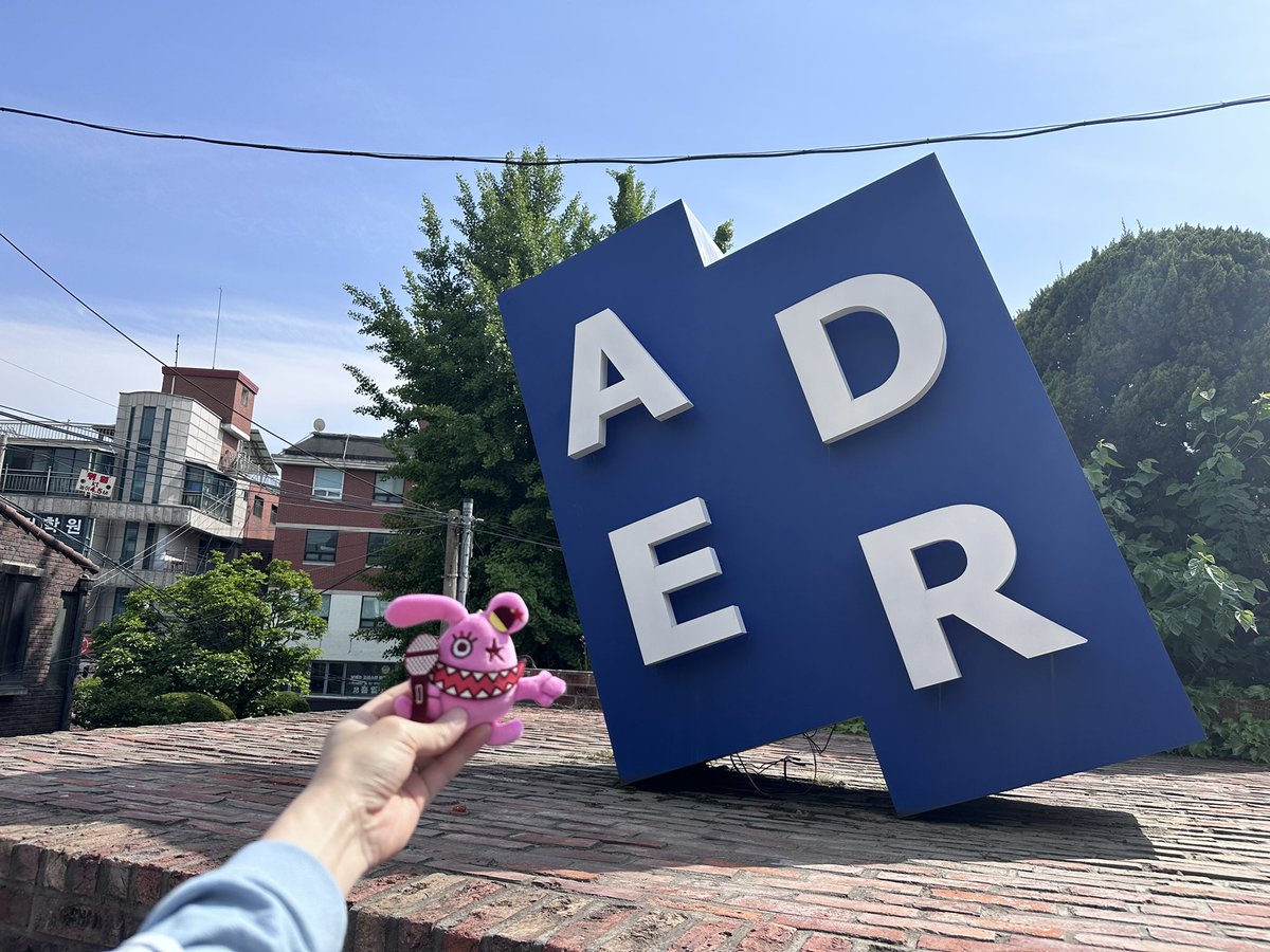 Karen_K19980608's tweet image. やばい😅
かれんちゃんから韓国🇰🇷の聖地情報がわんさか😆😆

行きましょう☝️韓国🇰🇷
楽しみましょう😊ソウル✨

#かれんの聖地
#Kuo's #ADERerror
#Nソウルタワー