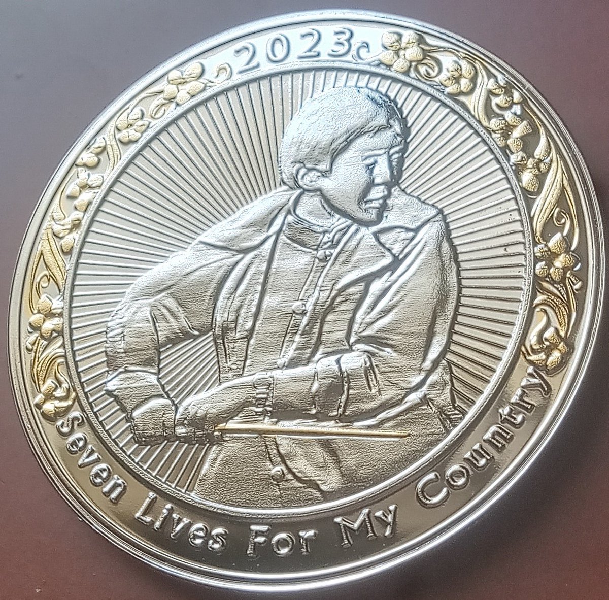 Now until saturday we are running a small fathers day sale on the non gilded otoya coins! It's only a few dollars off but we wanted to get them down a bit for you all, Enjoy the weekend and we hope you have a good celebration! #Silver #FathersDay bfacllc.com/shop.html