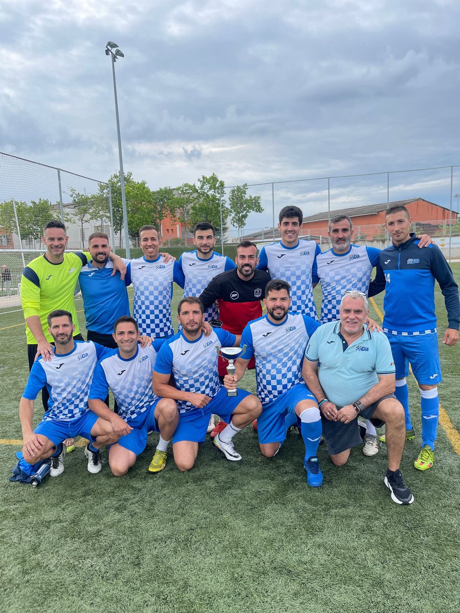 cegub_'s tweet photo. ⚽️ Torneig policial de futbol organitzat per la policia municipal de Sabadell en motiu del 175é aniversari de la creació del cos 

🥈 El nostre club ha tingut una excel.lent participació quedant segons darrera del @ClubCeme 
@IPACatalunya https://t.co/LOSymkiX8v