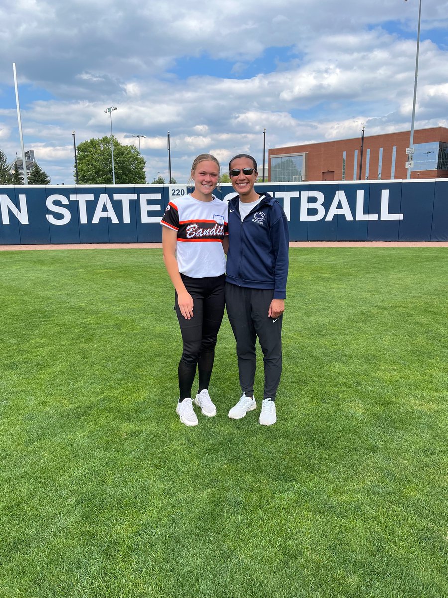 breanna_hanik17's tweet photo. Another awesome camp @PennStateSB yesterday!! Thank you @coach_crowell, coaches &amp; players for a great experience!! Can’t wait to be back 💙🥎🤍 @CoachTylka @mysha_sataraka @06bandits 

#WeAre https://t.co/8Fcops6Hjb
