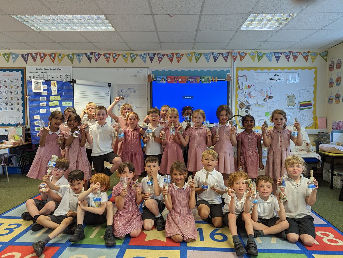 Mrs Hunt tweet media