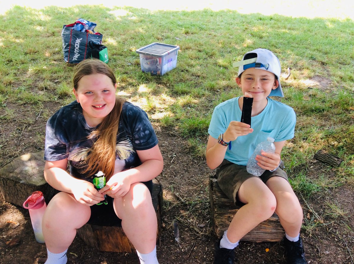GreenfieldsPri1's tweet photo. Ice lollies after a long, hot day #AlmostHometime https://t.co/B4EK57xiEo