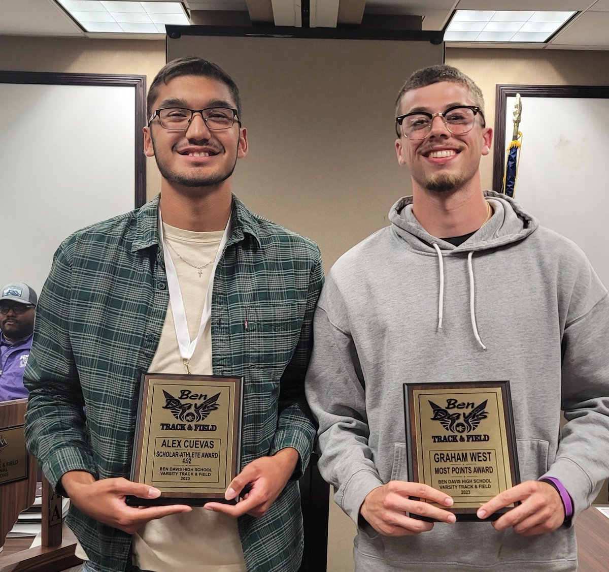 Congrats to Alex Cuevas on earning the 2023 BD Track Scholar-Athlete Award with a 4.937 GPA - Headed to Marion University to continue his education and track career. Also Congrats to Graham West on scoring the most points for the BD Giants 2 years in a row! West is headed to ISU!