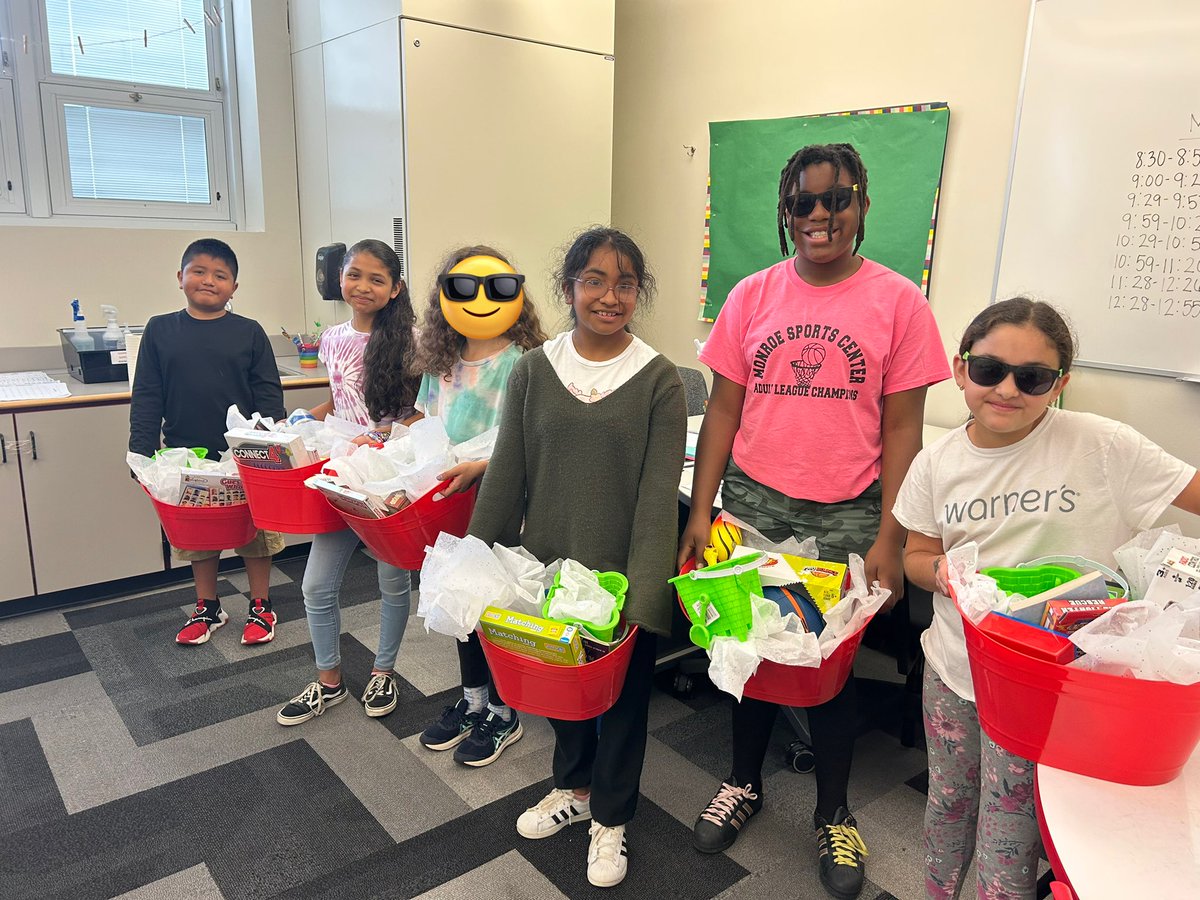 Amber LoCascio (@misslocascio) on Twitter photo Happy last day of school! Room 140 is on their way to 5th grade and their futures are bright! โ๏ธ๐ <a href="/rbmsROCKETS/">Red Bank Middle</a> <a href="/RBMSadranovitz/">John Adranovitz</a> Happy last day of school! Room 140 is on their way to 5th grade and their futures are bright! โ๏ธ๐ <a href="/rbmsROCKETS/">Red Bank Middle</a> <a href="/RBMSadranovitz/">John Adranovitz</a>