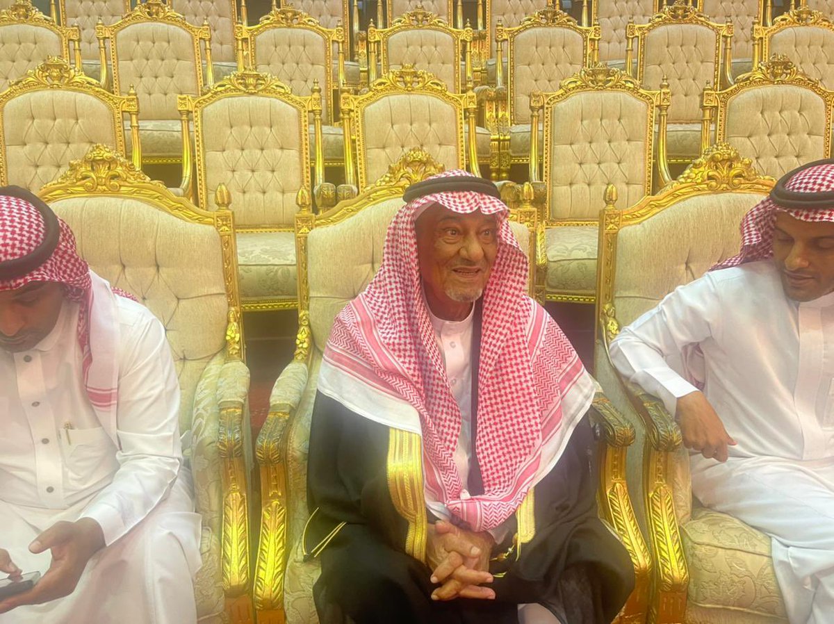 inmmm999's tweet photo. اللهم لك الحمد حتى ترضى ولك الحمد اذا رضيت ولك الحمد بعد رضى
تمت اليوم مناقشة رسالة الدكتوراة لأخي  د. حسين وحصوله على درجة الدكتوراة من جامعة ام القرى بمكة

 #جامعة_أم_القرى https://t.co/IEJkgTyC1u