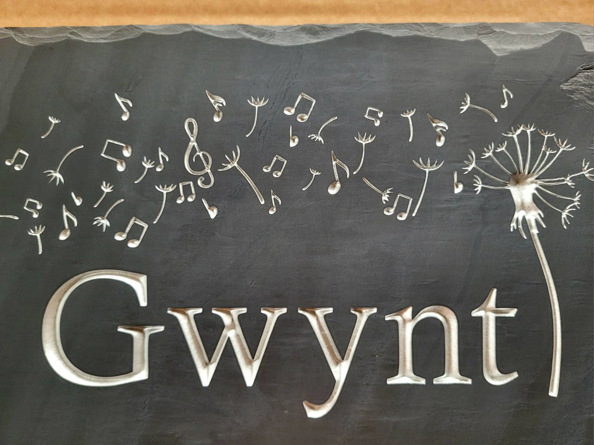 Loved making this sign last week, 'Can y Gwynt' translates to 'Song of the wind'  I've hopefully captured the meaning with the musical notes of the dandelion flower. #welshslate #handcrafted #lettercutter #musician #musiclover #dandelion #housesign #shoplocal #cymru #cymraeg