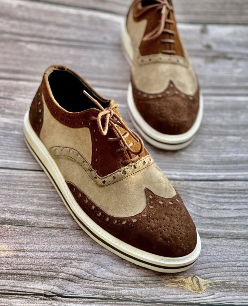 Solelitaire's tweet photo. @itsSh0la Your plug for handmade footwears and leather accessories. 

Location: Lagos. https://t.co/32h6smVSVK