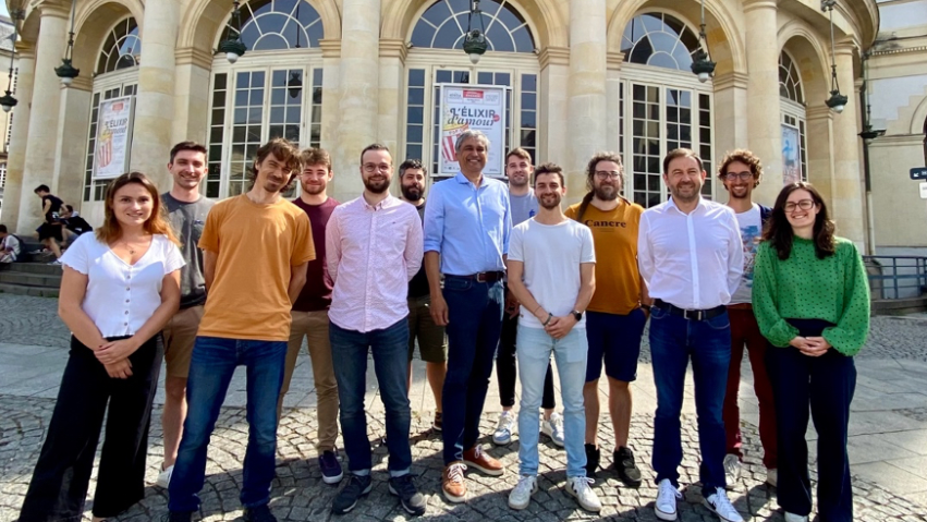[#APINews] La start-up rennaise <a href="/OneWaveCard/">OneWave | La carte sécurisée connectée</a> lève 400 k€ pour démocratiser l’authentification biométrique ! Elle recherche encore 300k€ d'ici septembre 🔗🔓agence-api.ouest-france.fr/article/onewav…
