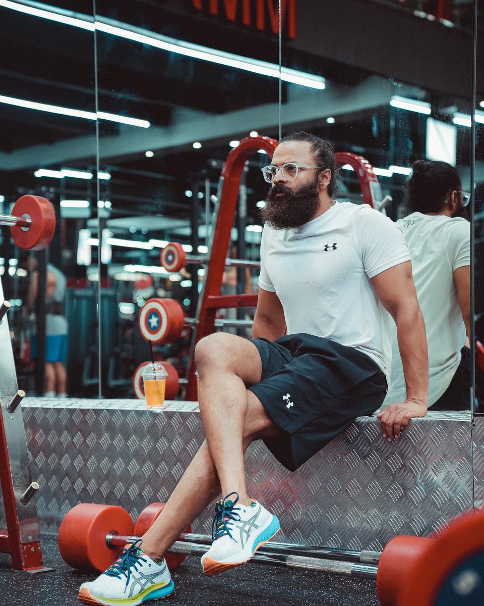 Jayasurya (@actor_jayasurya) on Twitter photo 