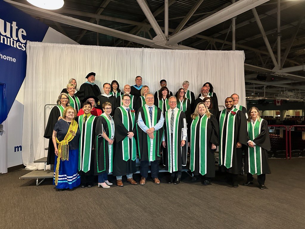 Today’s platform party is ready to go! #DCGrad2023