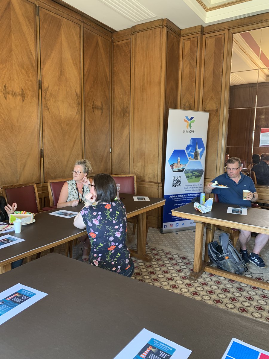 Links CVS tweet media