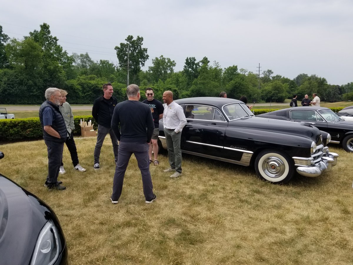 tfmurphy4's tweet photo. Designer Bill Robinson's legacy lives on as his students drive the industry’s automotive design studios. He was celebrated with a car show this past weekend. 
https://t.co/zFrWY0cync @AutoweekUSA @CCS_Detroit  @Stellantis @StellantisNA @Ford @kirkinthehills https://t.co/MLhW5Qc33M