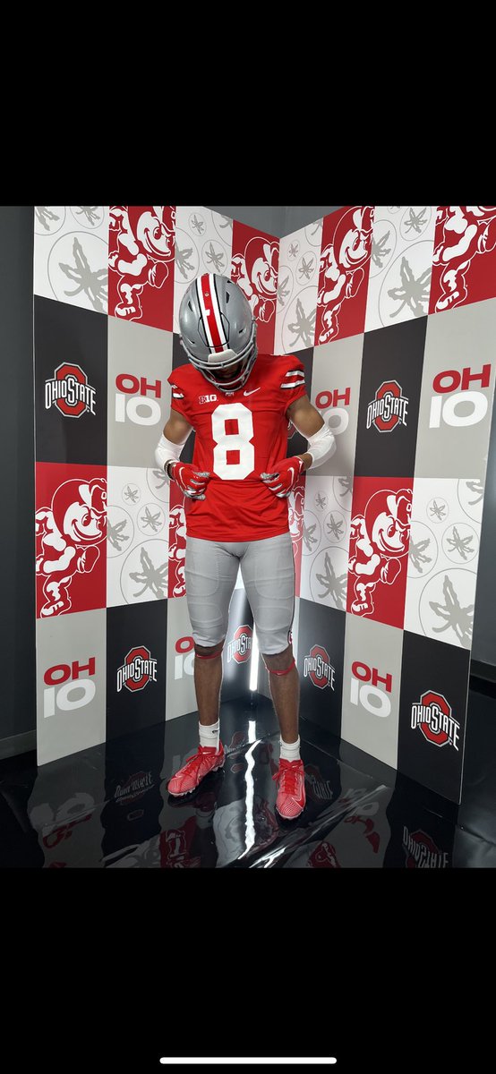 Ethan Long tweet media