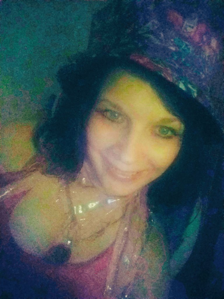 Bono66020372's tweet photo. #Famefilter I've really had to #fightforsirvival here in #Norwich where I was #bornandraised & I've been treated #appaulingling by #localpeople who clearly wanted me #brownbreaddead because they #bulliedme relentlessly after I #slashedmywrists & #had to have #surgery #bullies.... https://t.co/kmrH3Db0kI
