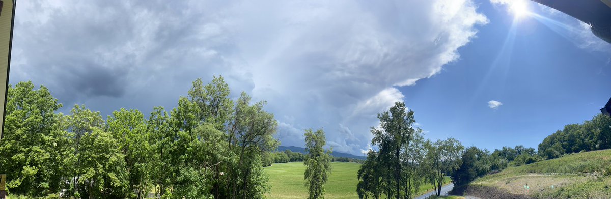 GloryDaysDesign's tweet photo. @epawawx A pano and still of that storm that just blew through the Slate Belt into Belvidere, NJ https://t.co/gOQnlU4nuS