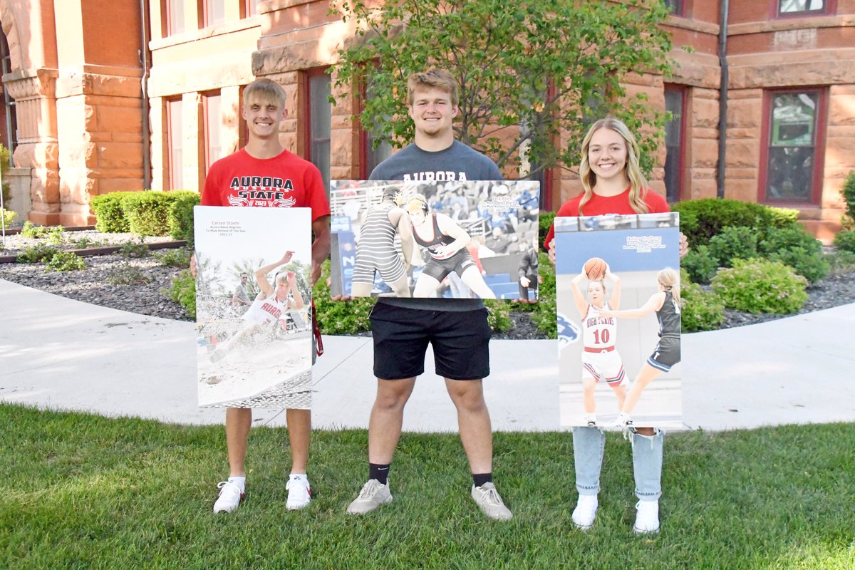 SportsANR's tweet photo. State championships ✅
School records ✅
The ultimate competitors ✅

Aurora's Carsen Staehr (@C_staehr15) and Jack Allen (@jackallen50) share the ANR's male athlete of the year honor while High Plains' Hailey Lindburg (@LindburgHailey) earns top female recognition. #nebpreps https://t.co/YoZQBqSGA9