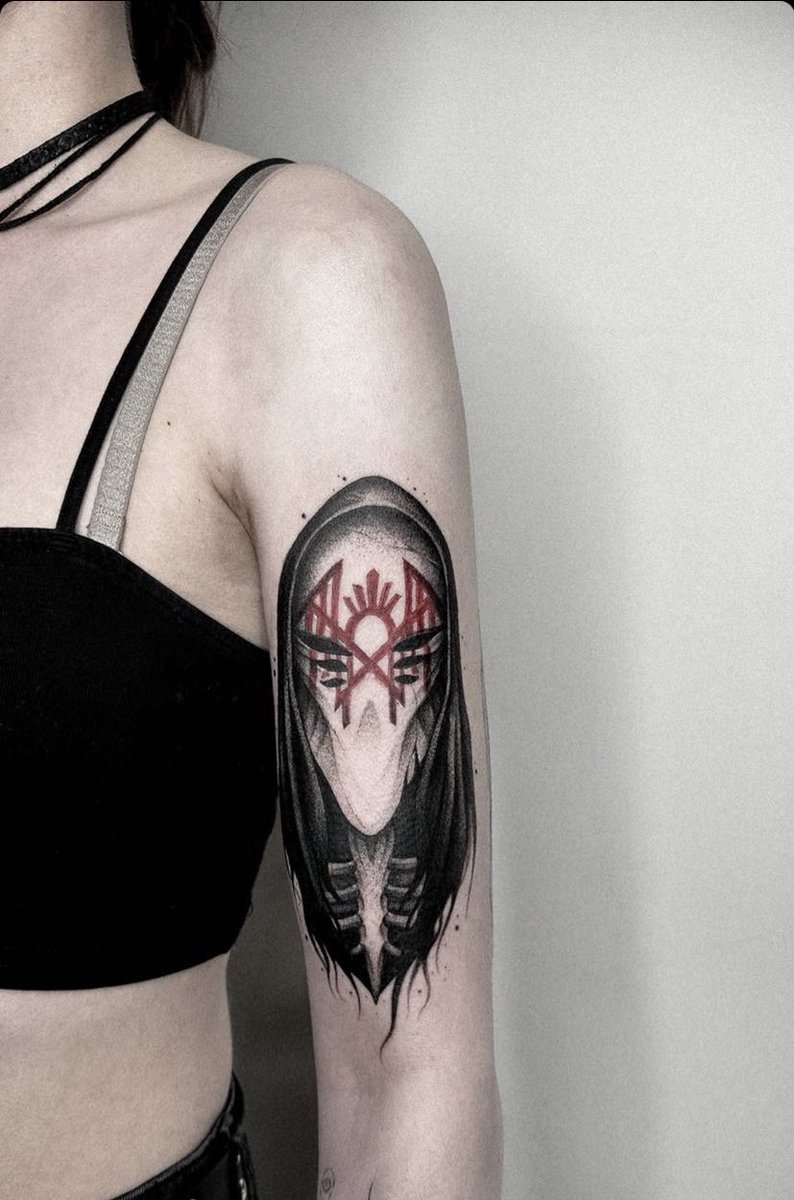 Suzi_145's tweet photo. New Tat🖤 https://t.co/ozDmQcC9rV