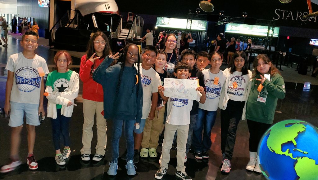 Students had a great time learning about space while visiting <a href="/HoustonNASA/">HoustonNASA</a> <a href="/ajbushelem/">Bush Elementary</a> <a href="/BushScience/">Bush Science</a> <a href="/AliefScience/">Alief Science</a> #bobcatsstilllearning #BetterTogether