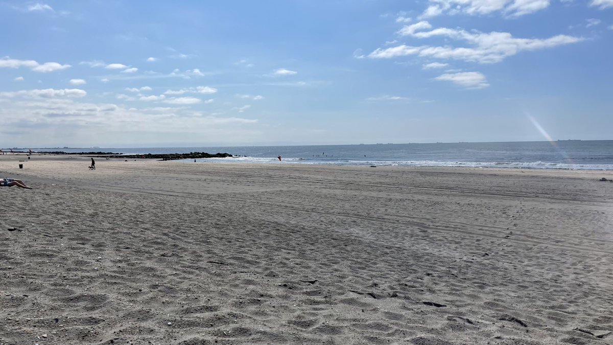CoastSnap report from Queens County, NY: mycoast.org/reports/119778 #coastsnap #NY