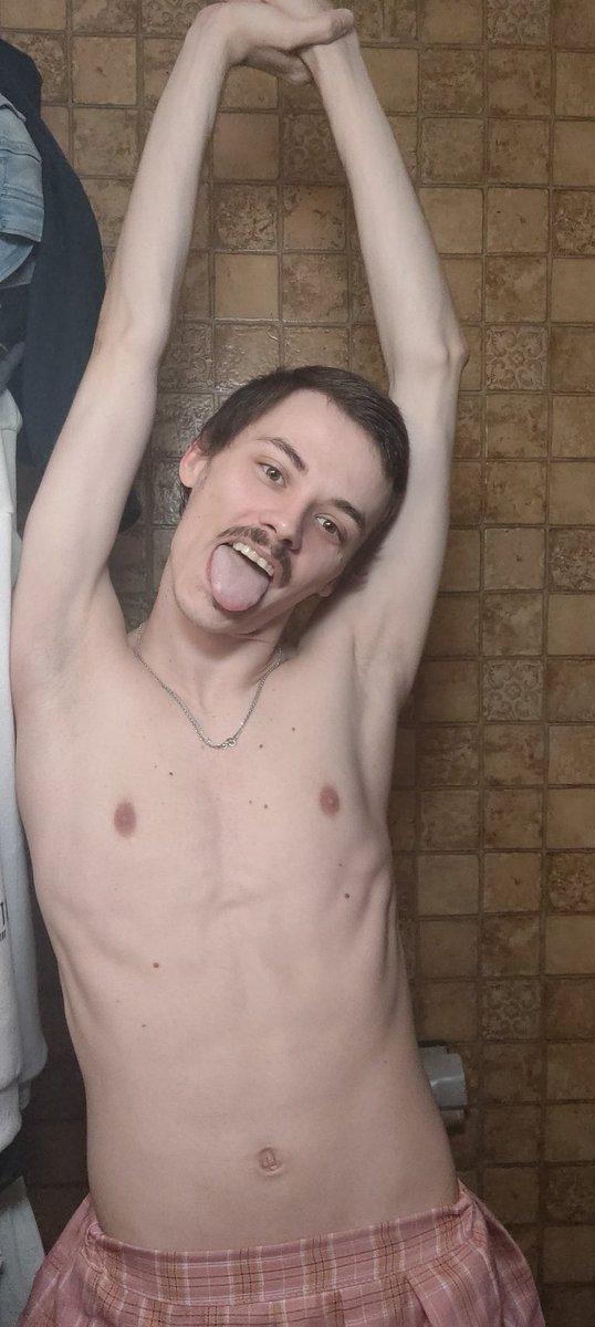 juStiinfaq's tweet photo. Faggot Justin #Fag #raw #exposed #public https://t.co/UOjth1uznb