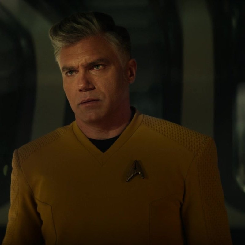'every time we change the path, he dies' 

i need to talk about how this is the point future pike hammers home. it's about saving spock. it's about giving your future, for his. and the worst part? present pike actually says 'thank you', because now he knows he can accept it.