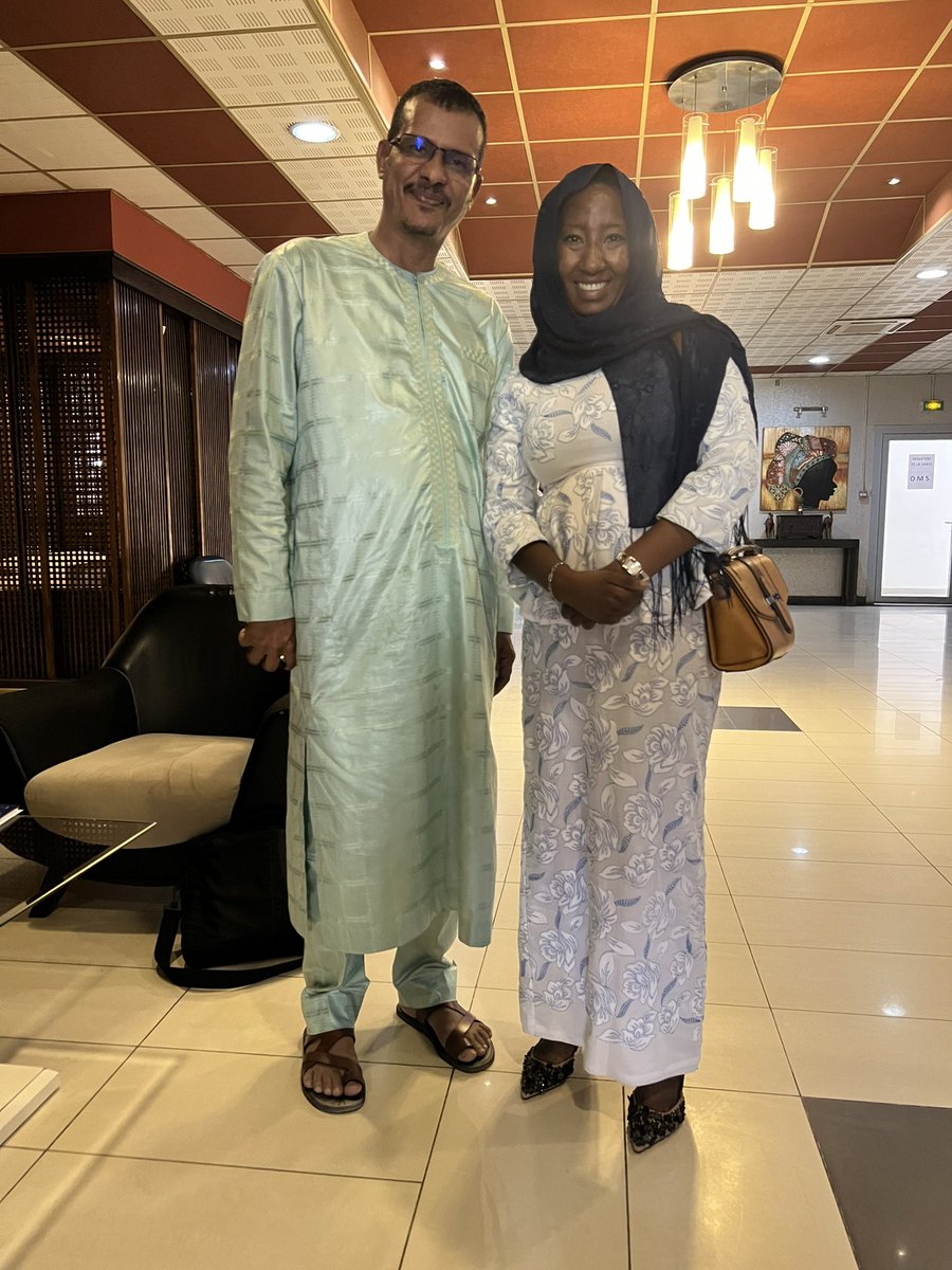 Haby6c's tweet photo. Contente d’avoir pu rencontrer Dr Mohamed Ould Sidi Mohamed  lors de notre atelier d’échange sur l’impact des MNT dans le cadre de la pandémie COVID 19
Ce fut réellement un atelier riche.
Merci encore pour votre disponibilité et surtout vos recommandations
@OMS_Mauritanie https://t.co/vmYA5OXFOW