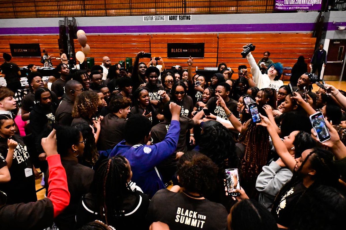 District 219 tweet media