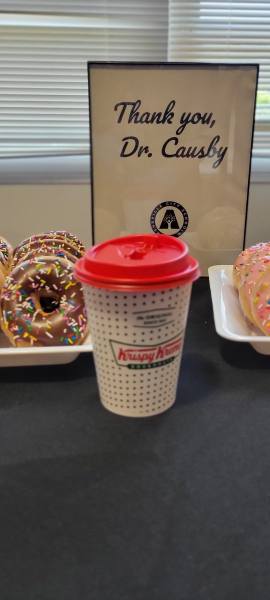tima_williams's tweet photo. A love of donuts and education! We are saying goodbye today to a great educator who says the key to a great system is "treating people well". I agree Dr. Causby! Thank you for bringing a joyous spirit with you to work each day.  You will be missed! https://t.co/0igot1kd2f