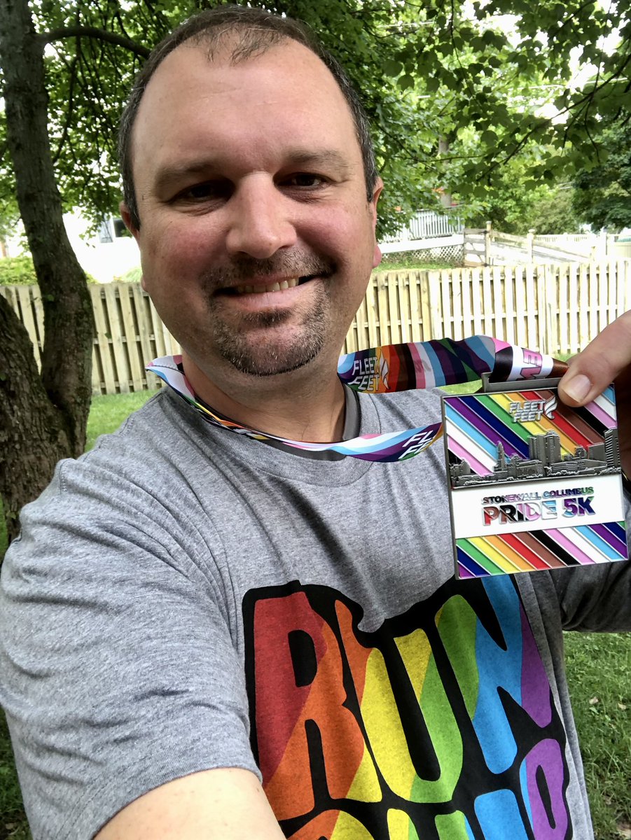 Ran the virtual #StonewallPRIDE5K yesterday! @CIHSLions #crosscountry has a group #run tomorrow at school at 7:00 pm. See you then! #Pride365 #fleetfeetcbus