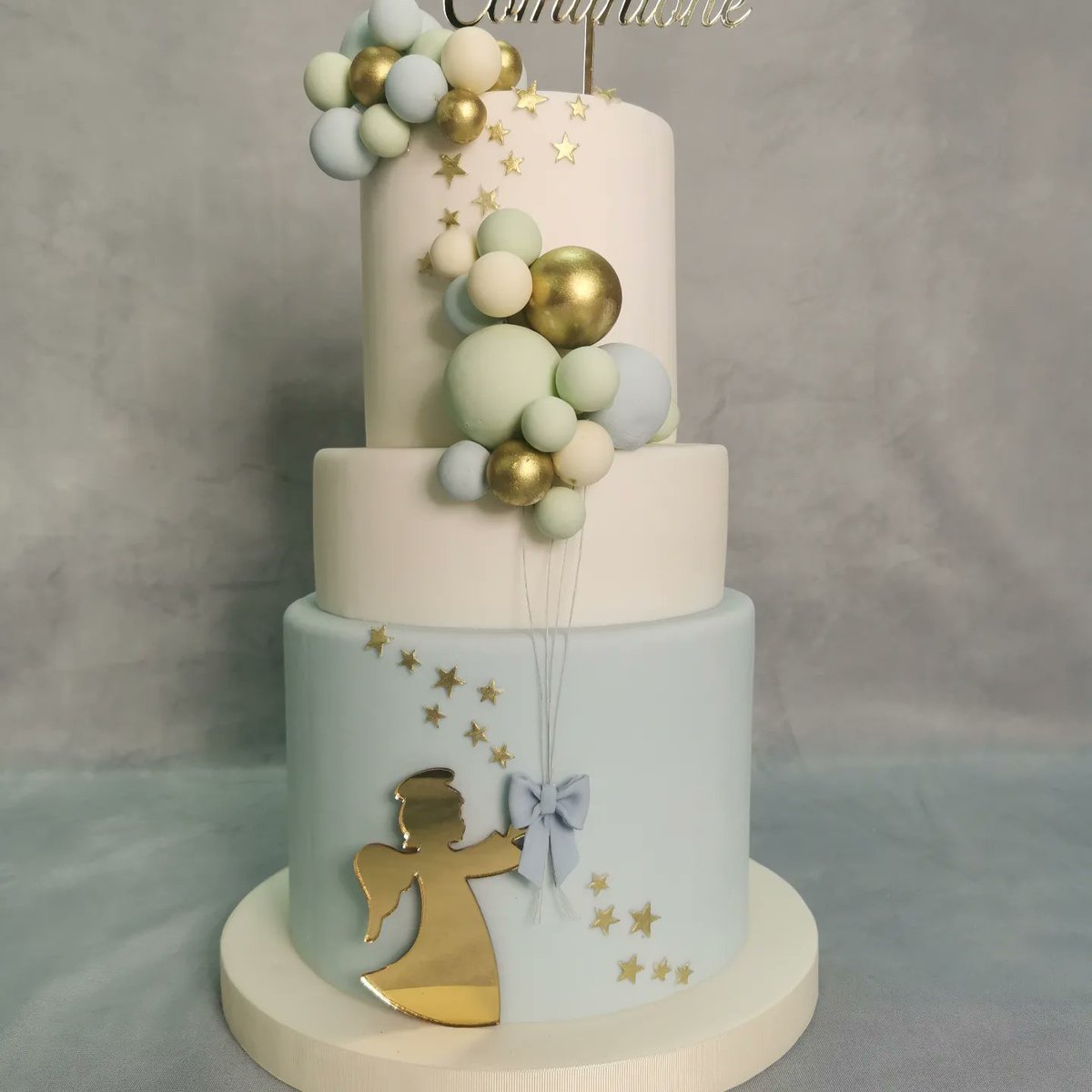 BuonaiutoPa's tweet photo. Una buona torta è il finale migliore per la tua festa 🎂🎂😋😋
#pasticceriabuonaiuto #pastrylove #pastrychef #cake #cakedesign #cakelover #cakedecorating #sugar #love #passione #comunioni #comunione @IvanCasillo14 @LucaMarsigliaPh https://t.co/NlKxnu8Hau