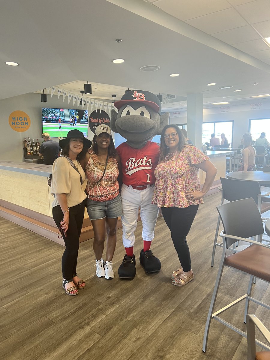 Health_Alliance's tweet photo. The CEOc team had such a great time at today's baseball game! One of the many wonderful things about our office is this field is within walking distance. Downtown Louisville is the best place to work. Can't wait for the next game!
#takemeouttotheballgame #CEOc https://t.co/614nazeanh
