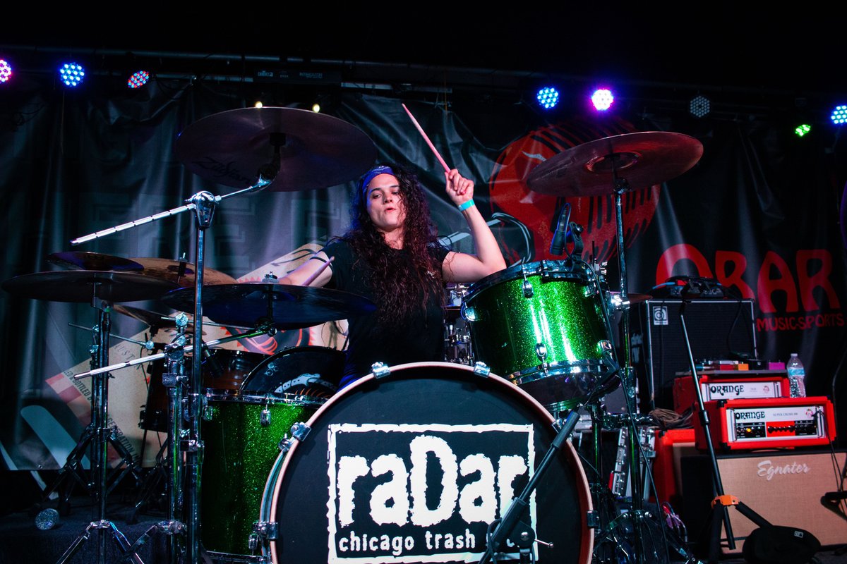 Color_Me_Amused's tweet photo. had a blast last weekend at Q Bar in Darien with @RadarChicago &amp; @TantricOfficial 

can’t wait to pack up tomorrow and head down to Oswego for Prairie Fest!
We’re on at 9pm!

free show!
all ages!

📸: @shukaloo https://t.co/QSsEXRRbH9