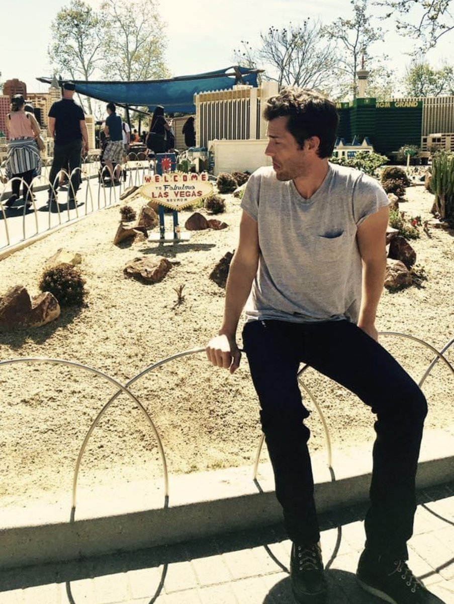 Brandon Flowers tweet media