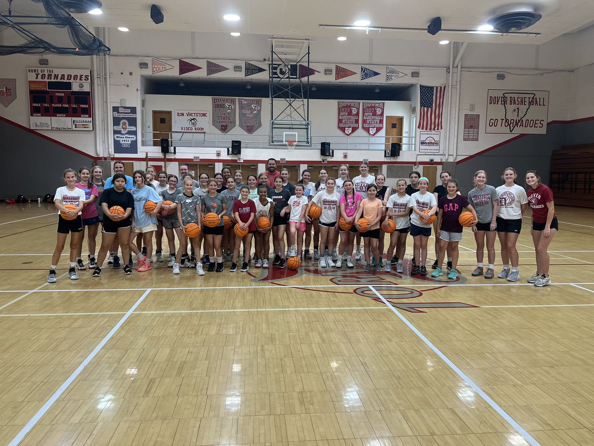DoverGirlsBB's tweet photo. Day 1 of our Dover Camp!! These girls competed hard today!! It was a great first day 🏀👏🏽🌪️ #wearedover https://t.co/0UK5f3d0aU